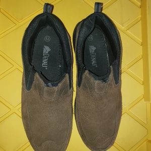 Men's shoes